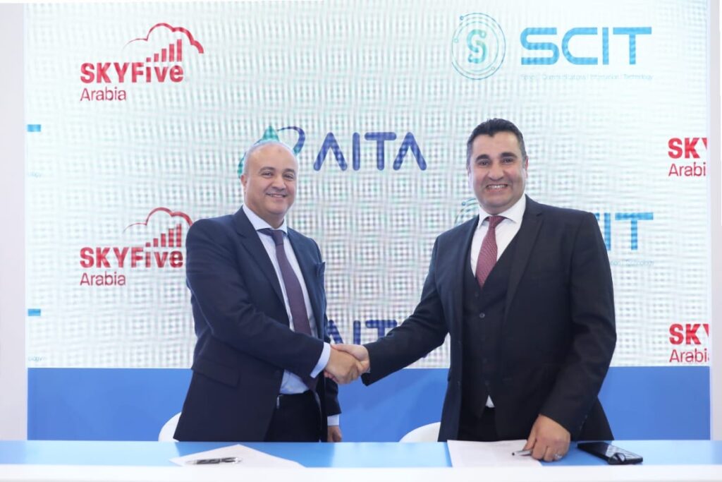 باستثمارات 10 ملايين دولار: AITA تتعاون مع Arabia SKYFive لتقديم خدمات الاتصال على الطائرات
